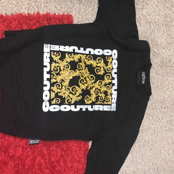Size small Versace sweater - Picture 2 of 4